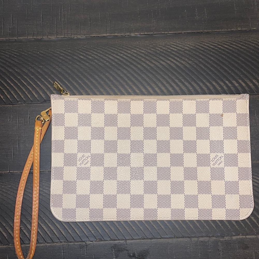 Authentic Louis Vuitton Pouch